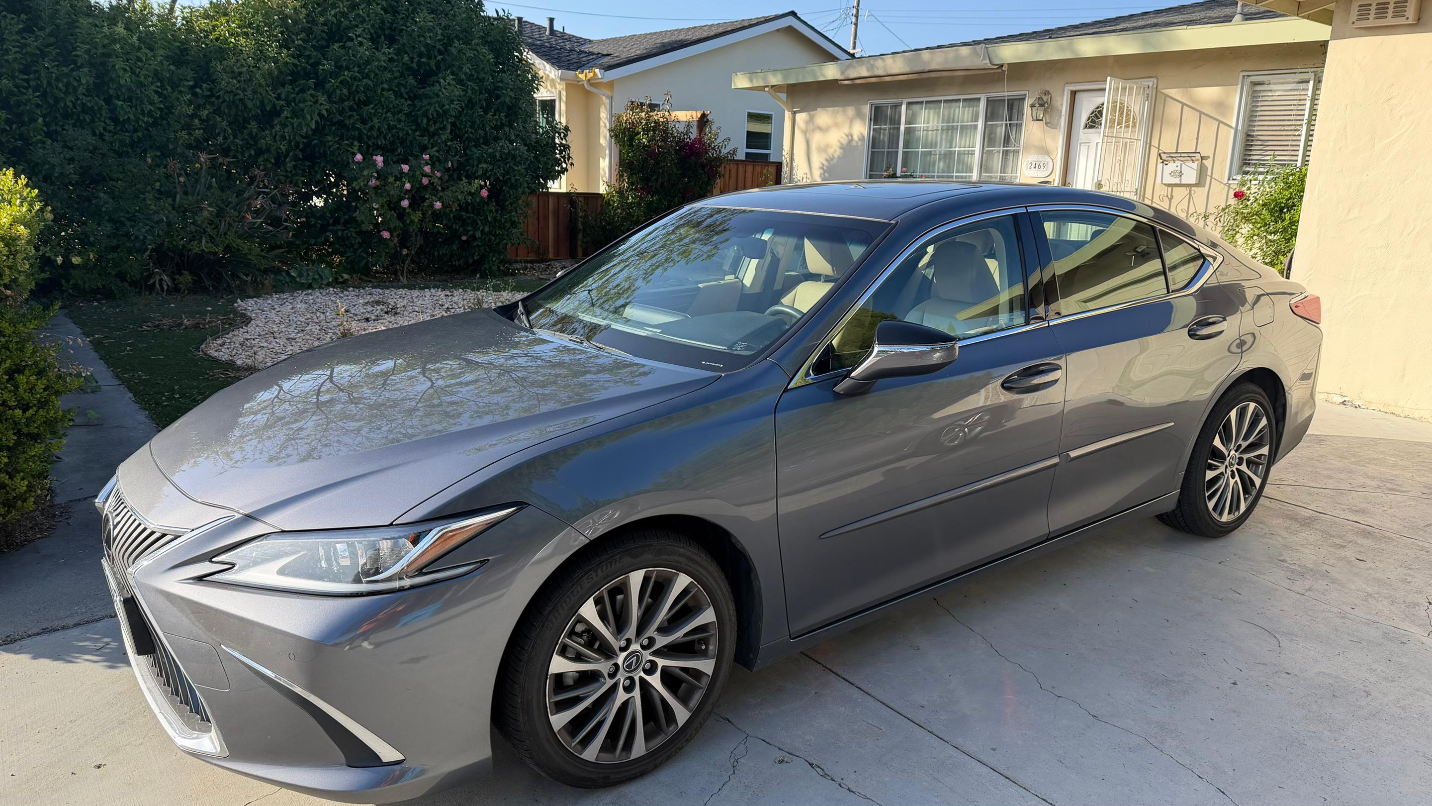 Lexus ES 2019 in 