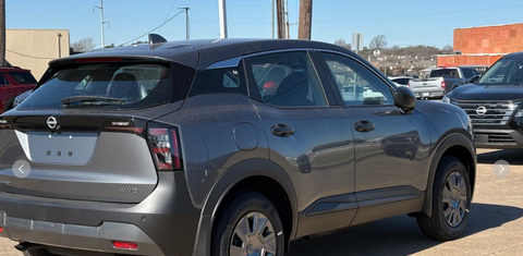 Nissan Kicks 2025