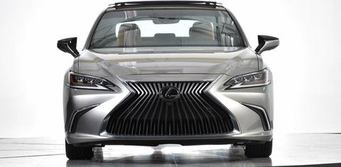 Lexus ES 2019