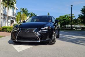 Lexus IS car