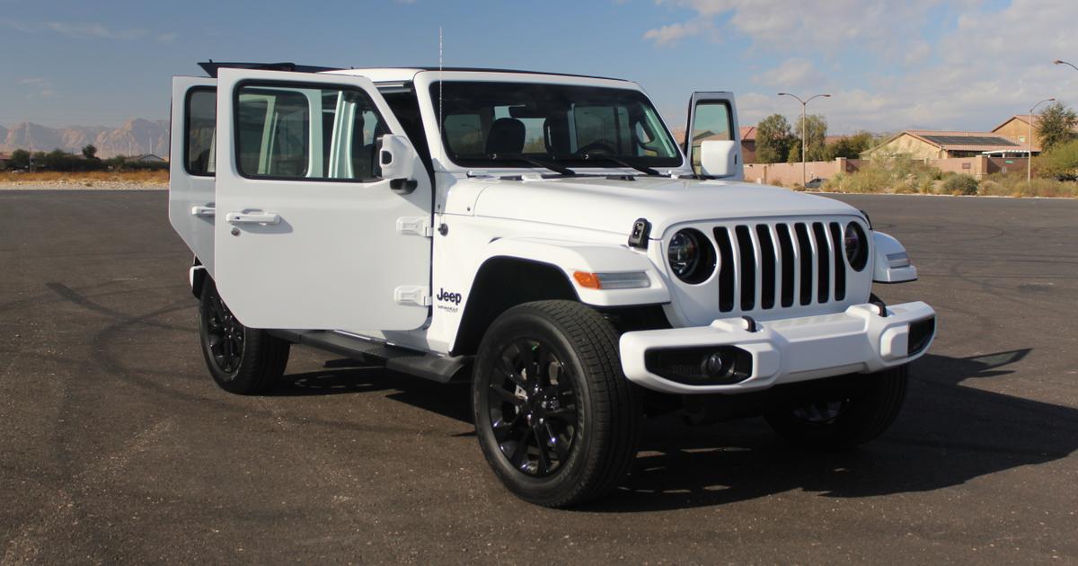 Jeep Wrangler Unlimited 2021 rental in Las Vegas, NV by TopTuro .. Turo