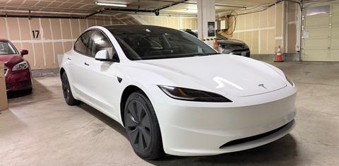 Tesla Model 3 2025