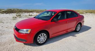 Volkswagen Jetta 2014 — Car rental alternative in Pensacola, FL