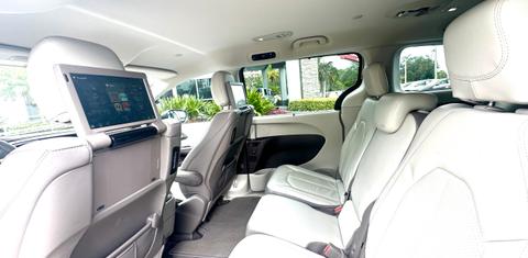 Chrysler Pacifica 2017