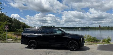 Cadillac Escalade ESV 2025