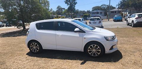 Holden BARINA 2017