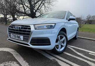 Audi Q5 car