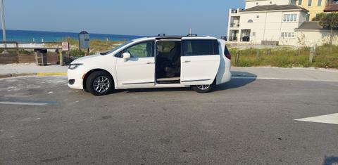 Chrysler Pacifica 2020