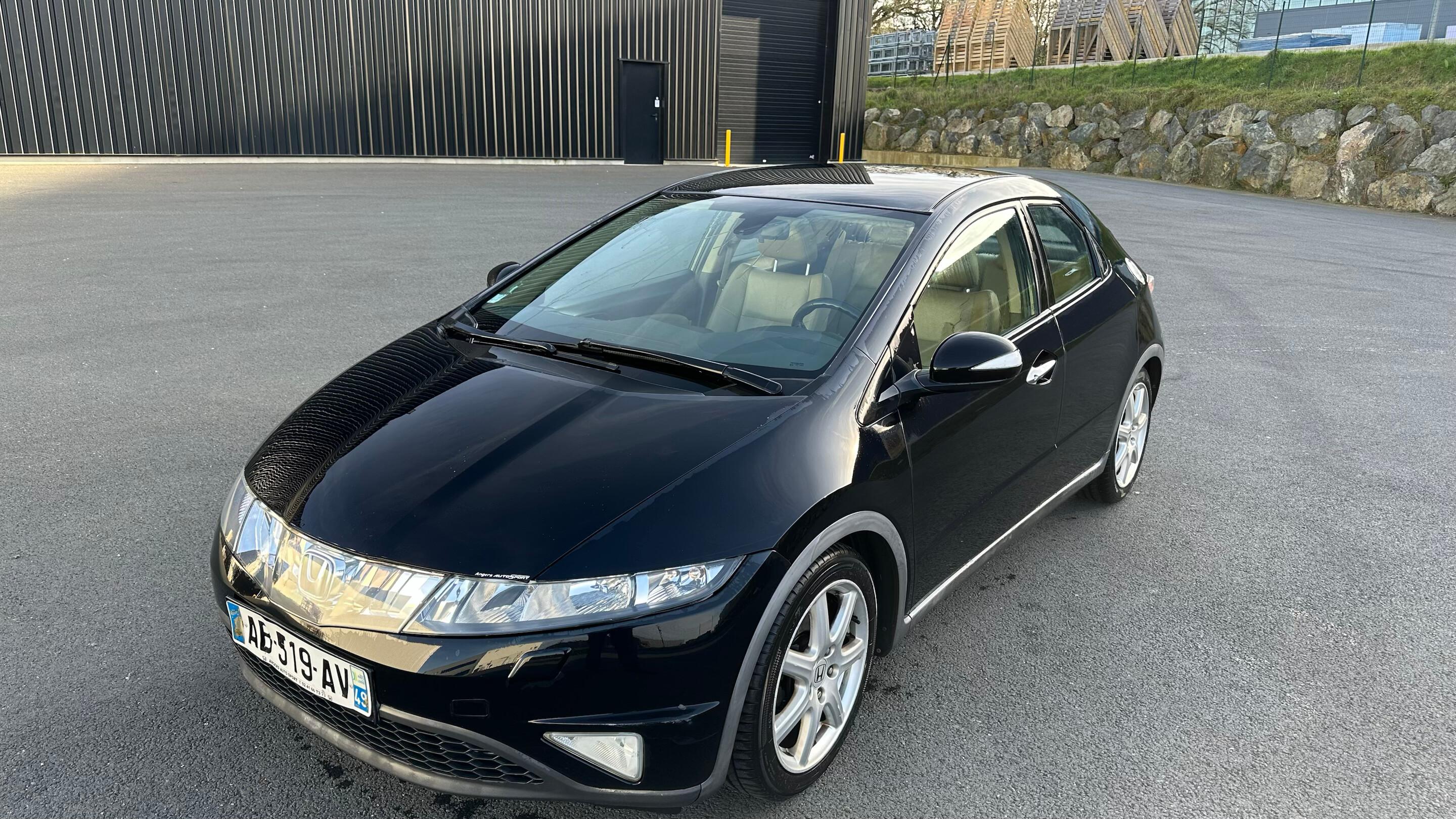 Honda CIVIC 2009 à Cholet