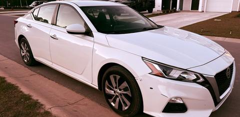 Nissan Altima 2020