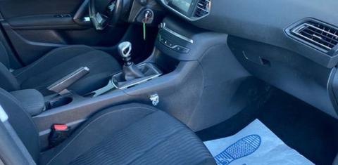 Peugeot 308 2015