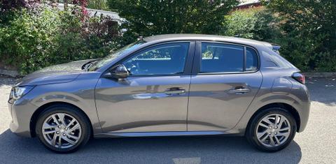 Peugeot 208 2022