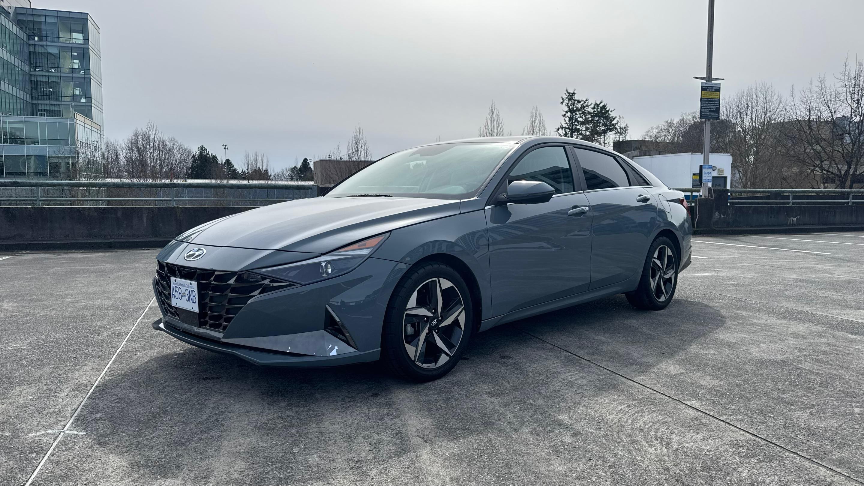 Hyundai Elantra 2022 in Richmond, BC