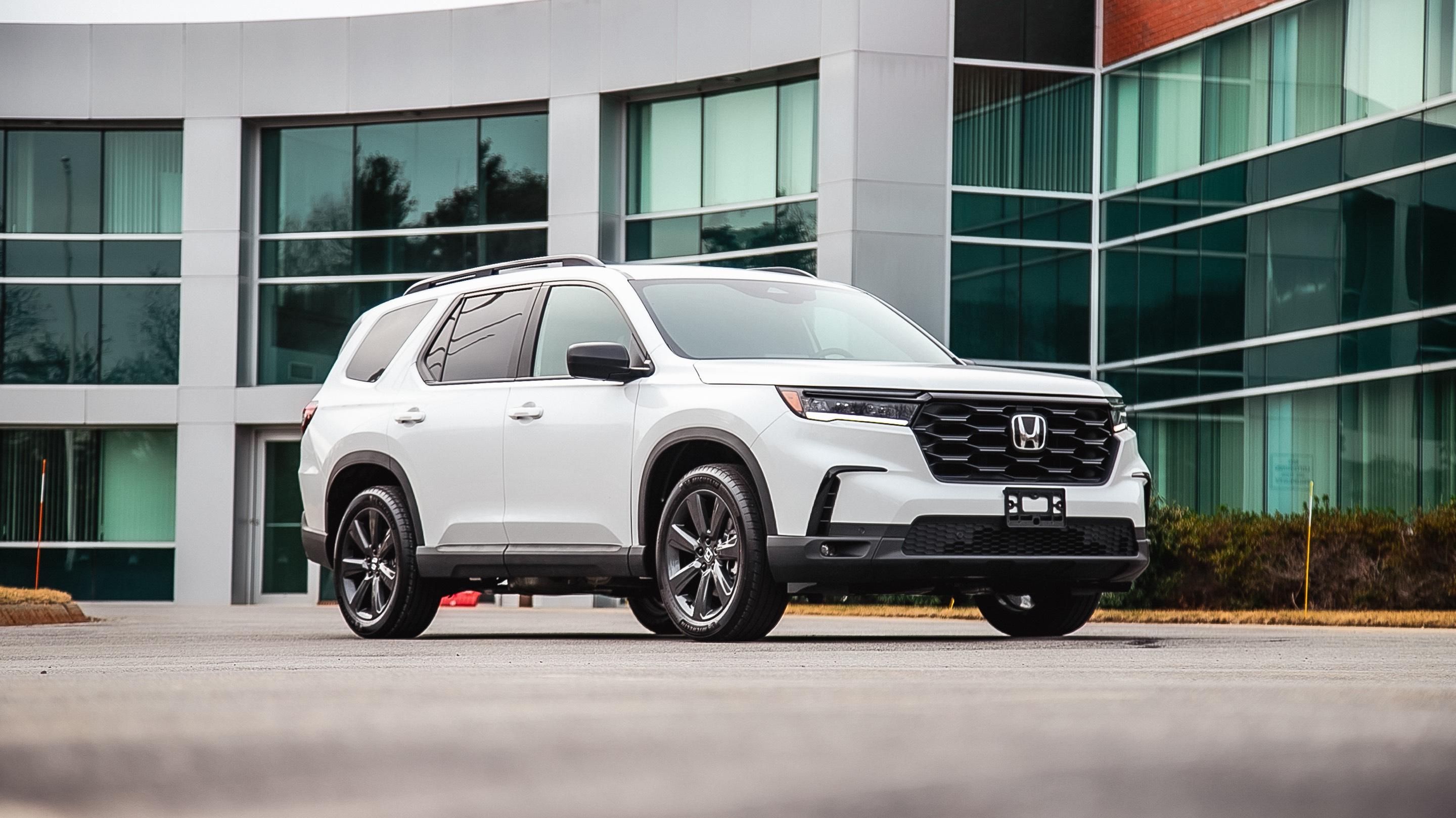 Honda Pilot 2023 in Mansfield, MA