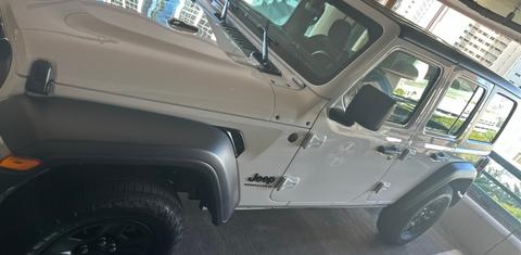 Jeep Wrangler 2025
