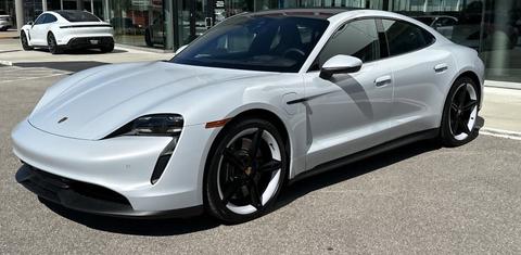Porsche Taycan 2022