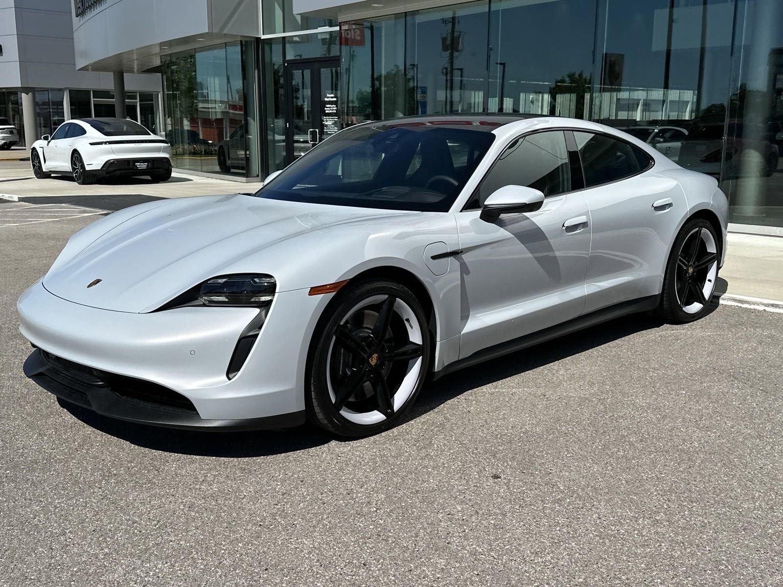 Porsche Taycan 2022 in Renton, WA