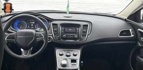 Chrysler 200 2015