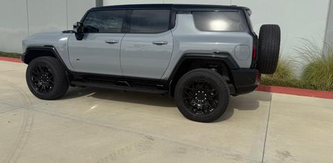 GMC HUMMER EV SUV 2024