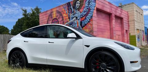 Tesla Model Y 2022