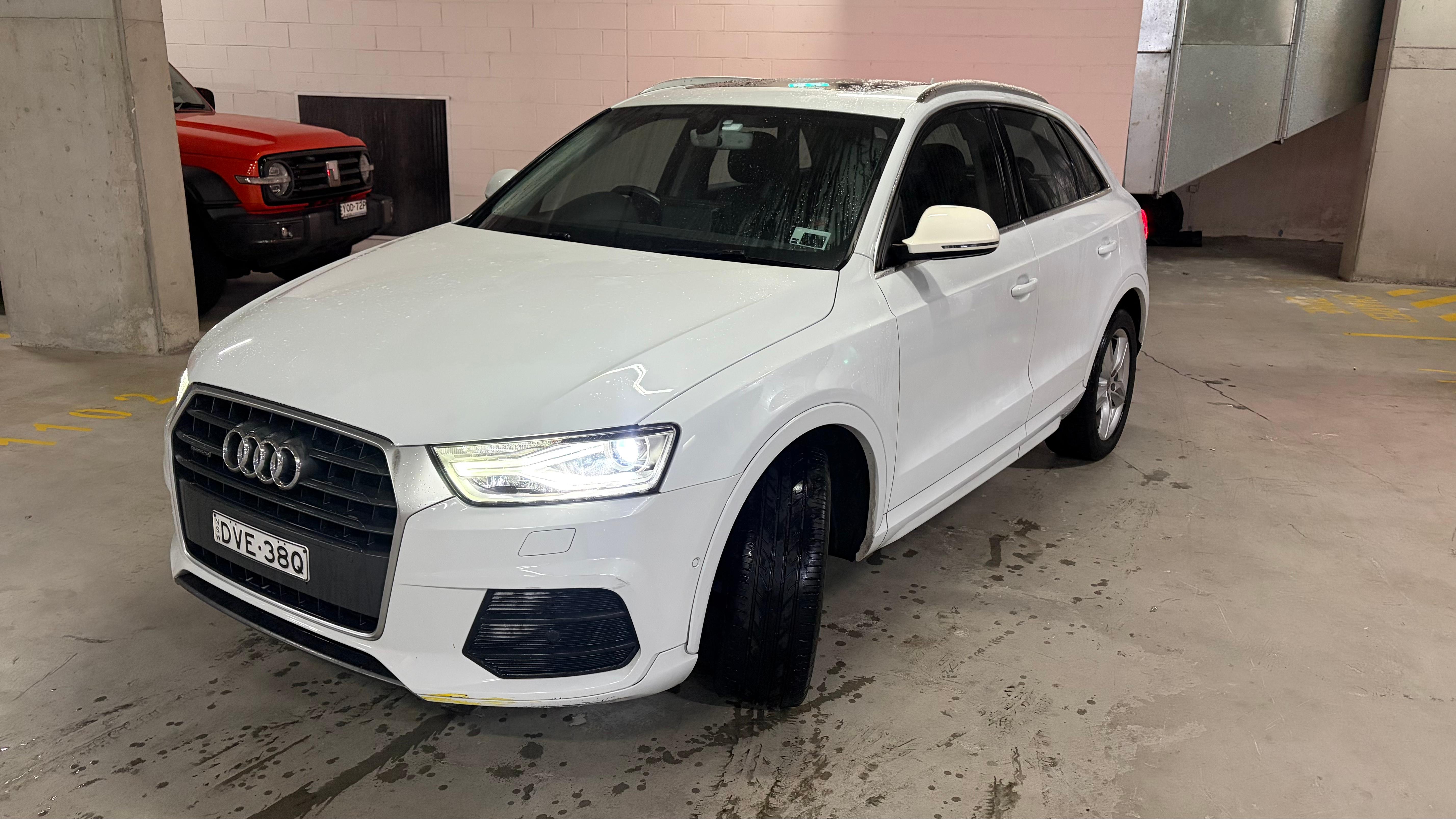 Audi Q3 2016 in Mascot