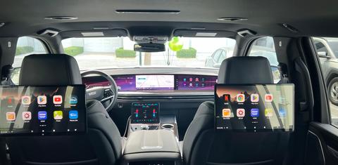 Cadillac Escalade ESV 2025