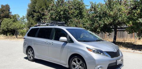 Toyota Sienna 2017