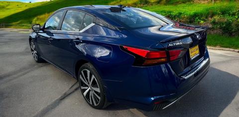 Nissan Altima 2022