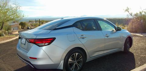 Nissan Sentra 2020