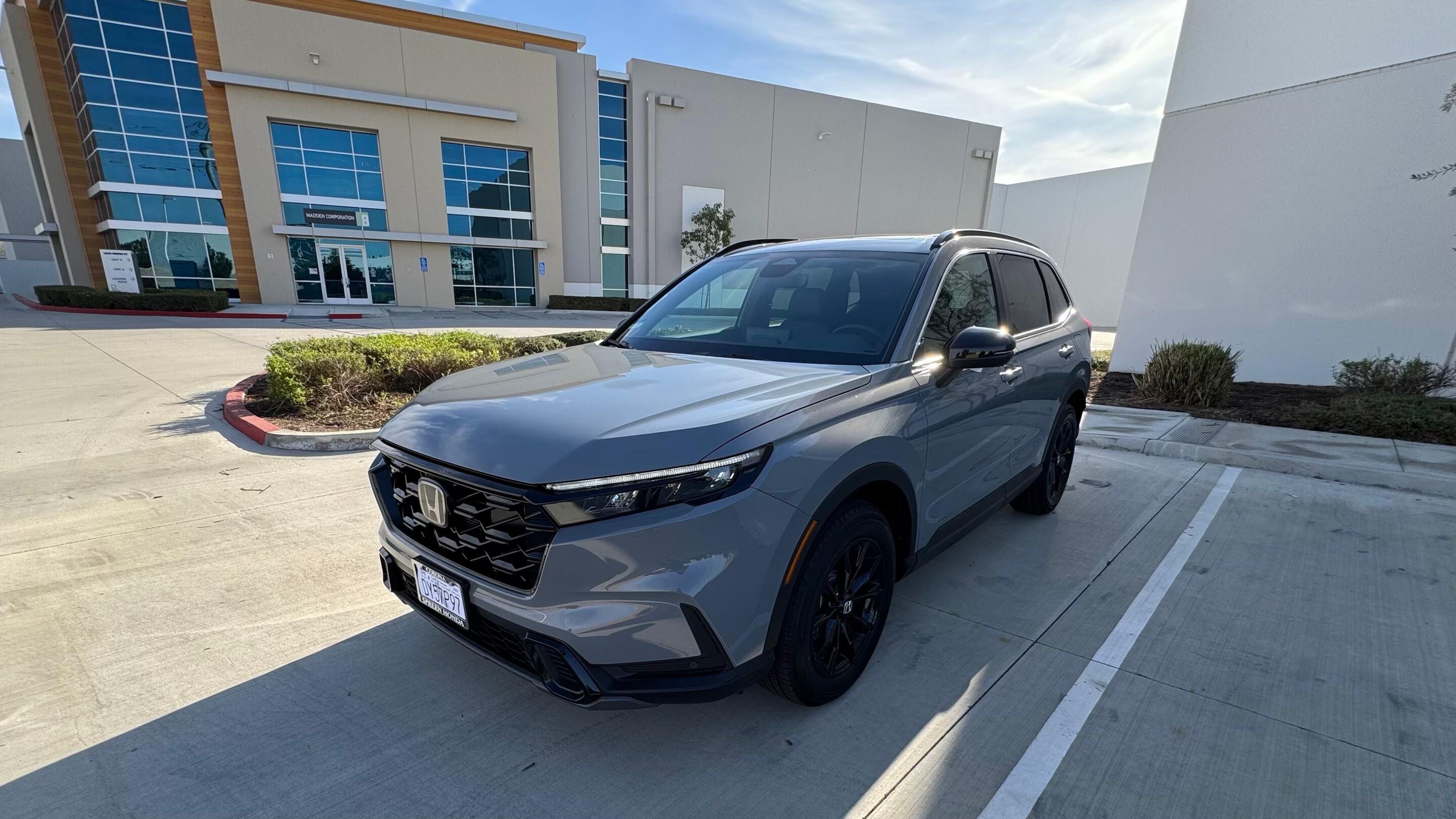 Honda CR-V Hybrid 2025 in Ontario, CA