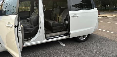 Kia Sedona 2016
