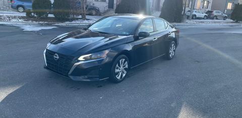 Nissan Altima 2023