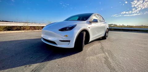 Tesla Model Y 2022