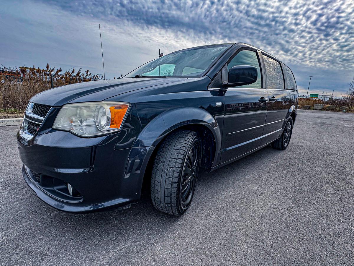 Dodge Grand Caravan 2014 in Laval, QC