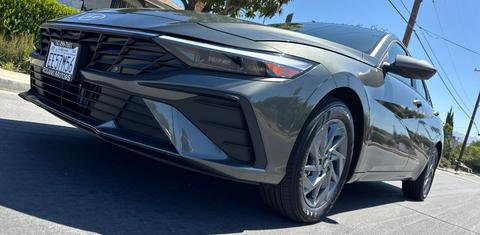 Hyundai Elantra Hybrid 2025