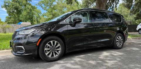Chrysler Pacifica 2021