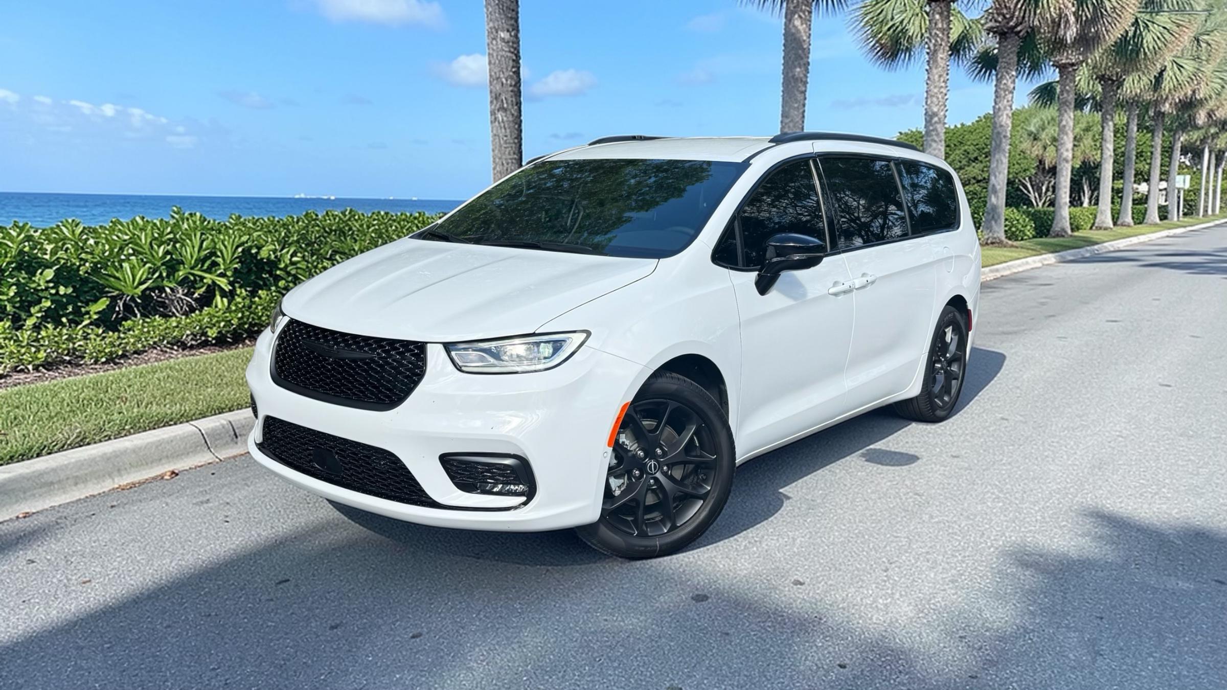Chrysler Pacifica 2026 in Deerfield Beach, FL
