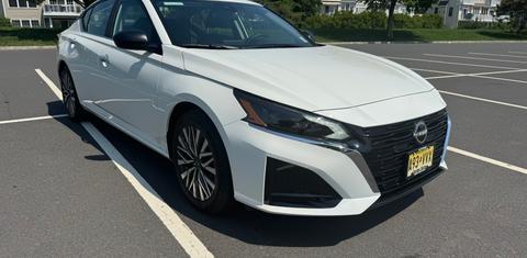Nissan Altima 2025