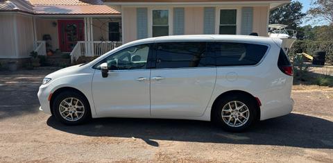 Chrysler Pacifica 2023