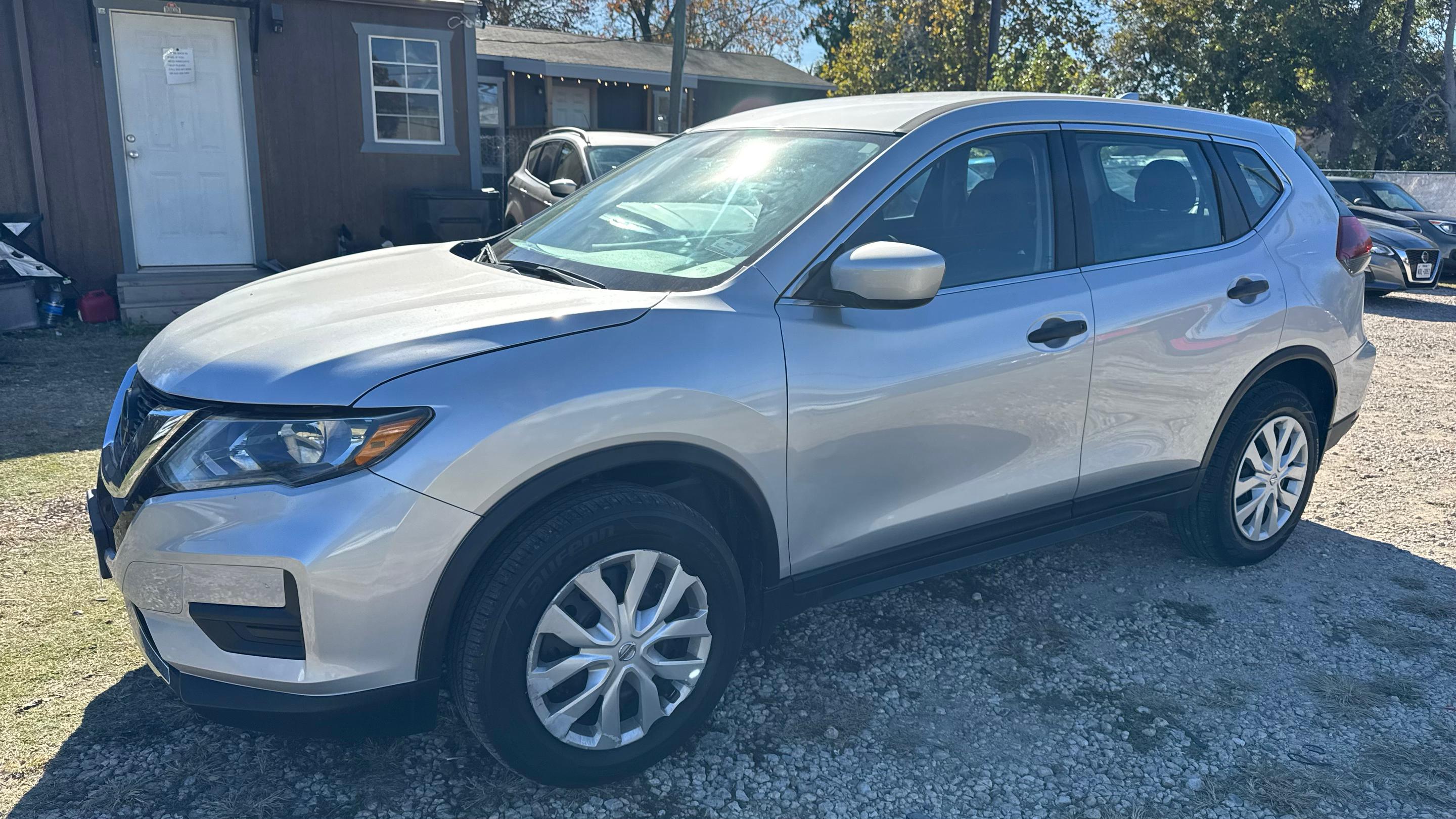 Nissan Rogue 2018 in 