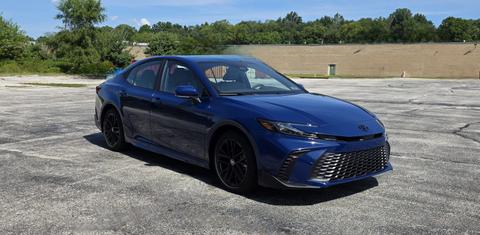 Toyota Camry Hybrid 2025
