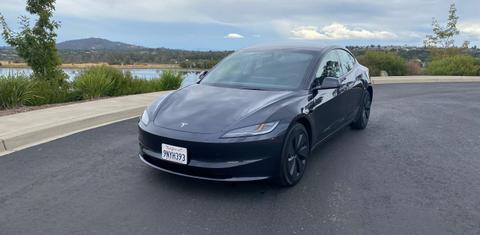 Tesla Model 3 2024