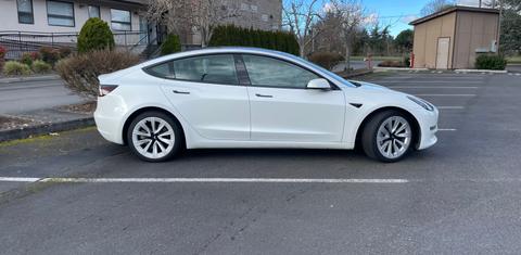 Tesla Model 3 2021