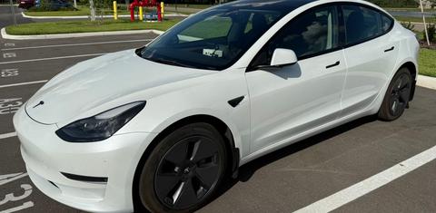 Tesla Model 3 2023