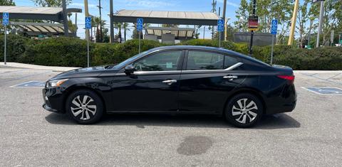 Nissan Altima 2019