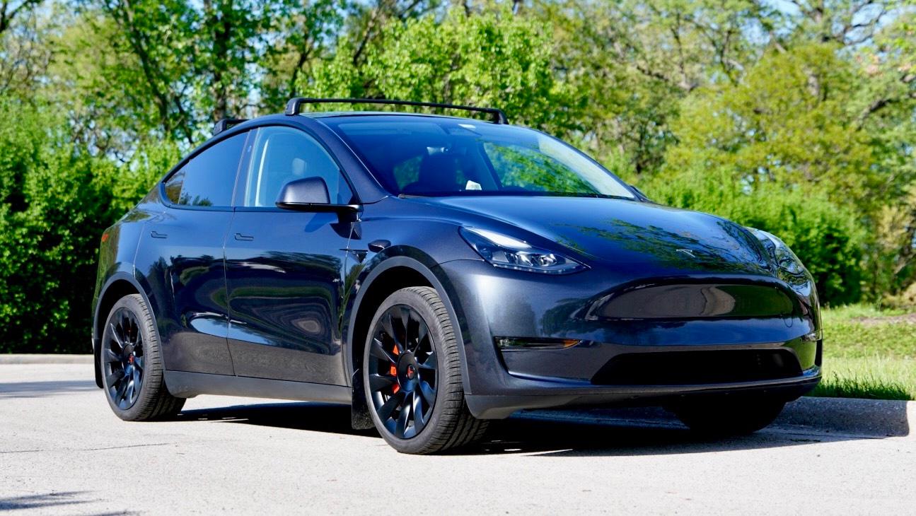 Tesla Model Y 2024 in Park Ridge, IL