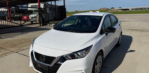Nissan Versa 2020