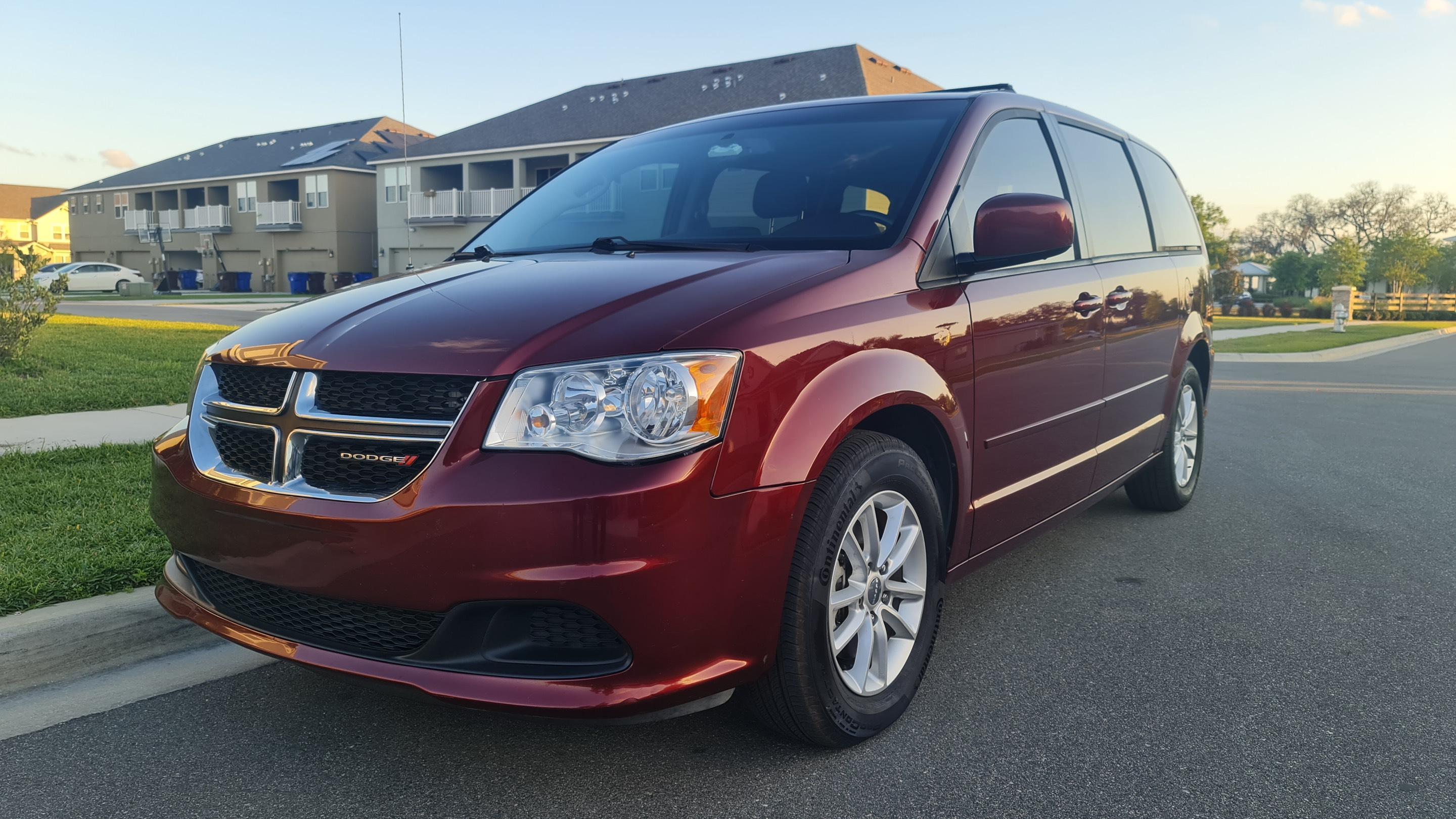 Dodge Grand Caravan 2016 in 