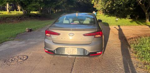 Hyundai Elantra 2020