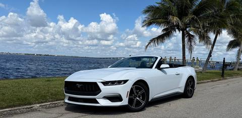 Ford Mustang 2024